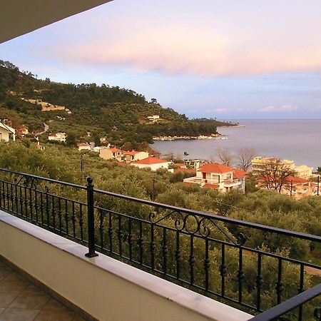 Golden Beach Inn Chrysi Ammoudia Luaran gambar