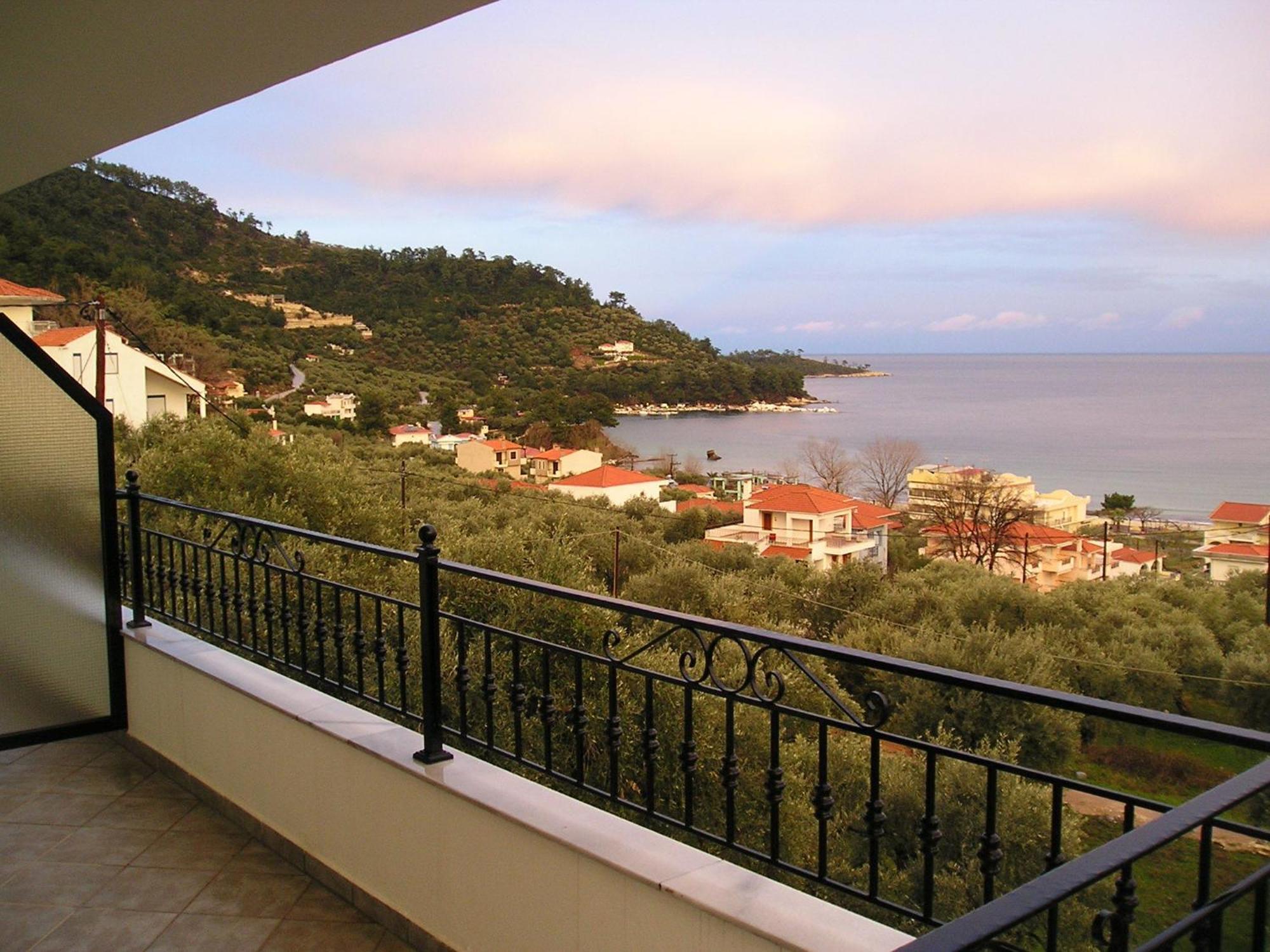 Golden Beach Inn Chrysi Ammoudia Luaran gambar