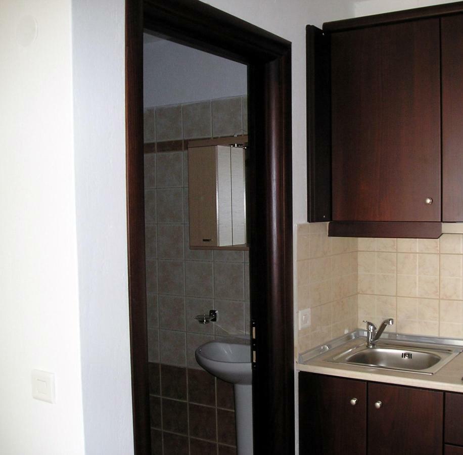 Golden Beach Inn Chrysi Ammoudia Luaran gambar